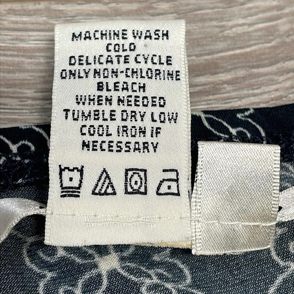 Max Studio Tiered Pull On Elastic Waist Mini Skirt M - Picture 8 of 9